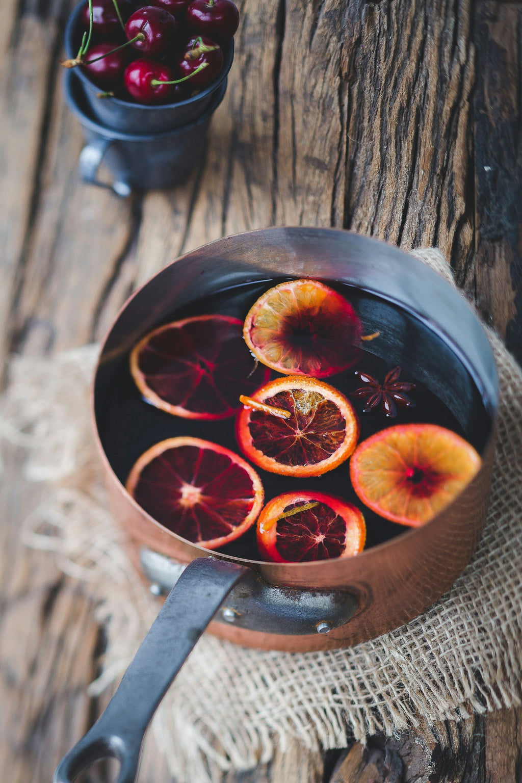 Aromatic Mulled Wine 21 oz scented candle